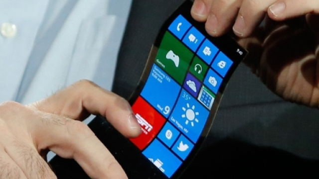 Samsung Galaxy X, lo smartphone che si piega.