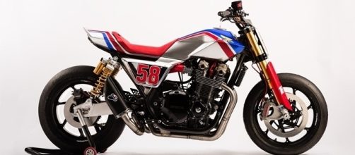 CBR1100TR: Visual muscular chamou a aten&ccedil;&atilde;o no Sal&atilde;o de Mil&atilde;o