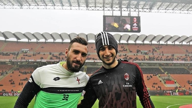 Antonio Donnarumma: 'Mio fratello Gigio non lascerebbe il Milan per nulla al mondo'.