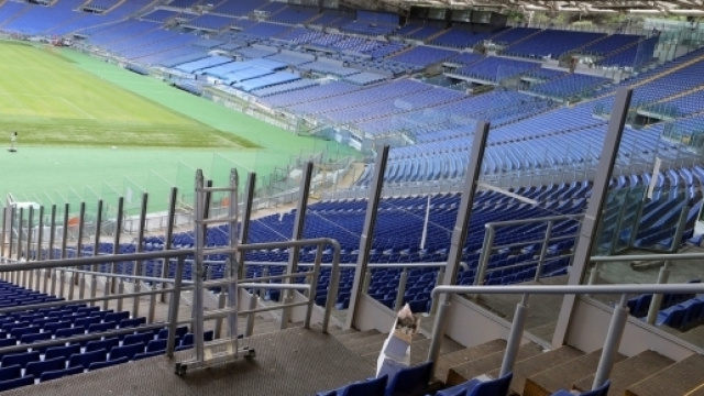 Le barriere che dividono a met&agrave; le curve dello Stadio Olimpico