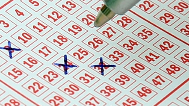 Estrazione Lotto e SuperEnalotto 26 novembre 2016
