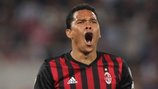 Milan, Bacca verso il Psg: la situazione