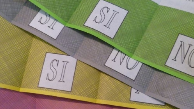 La riduzione dei costi della politica e delle istituzioni appare come un pretesto per far passare il referendum