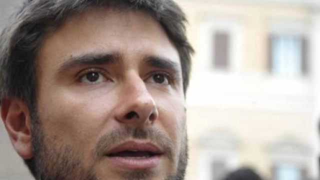 M5S, Alessandro Di Battista intervistato da Lucia Annunziata - palermomania.it