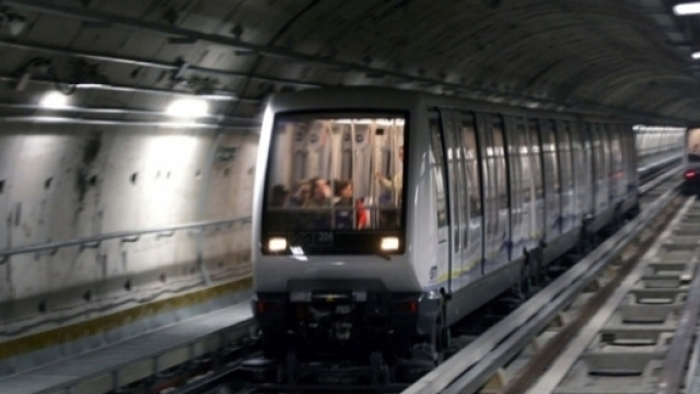 A Torino i cittadini chiedono l'estensione dell'orario notturno della metro