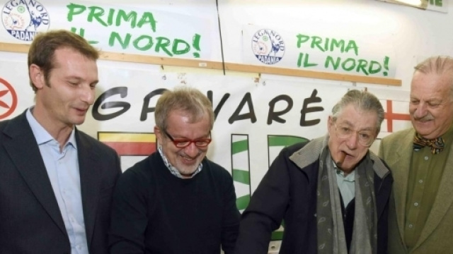 Lega, Bossi attacca: 'La base non vuole pi&ugrave; Salvini' | corriere.it
