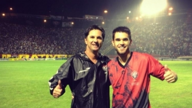 Matheus Saroli, figlio dell'allenatore del Chapecoense. Sopravvissuto allo schianto per miracolo, ha perso il padre