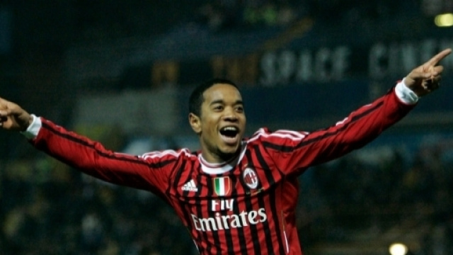 Emanuelson contro il calcio italiano