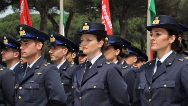 Concorso Aeronautica militare: scadenza 6 dicembre 2016.
