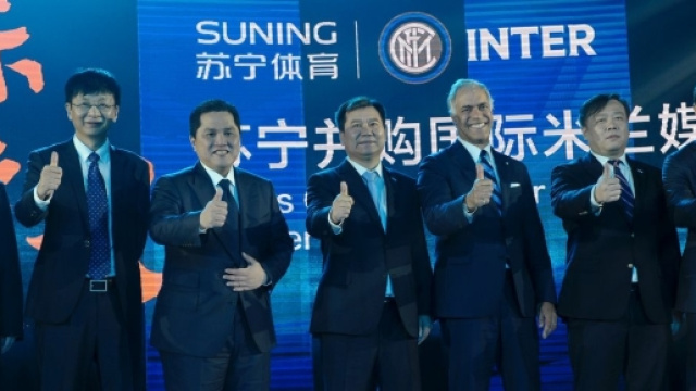 Il gruppo Suning (nella foto) con a capo Zhang Jindong, sta svolgendo in queste ore il summit per scegliere il nuovo allenatore dell'Inter.