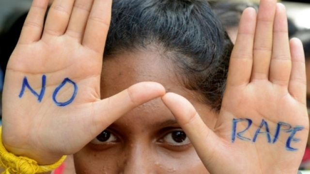 orrore in India: Bambina decapitata durante un rito