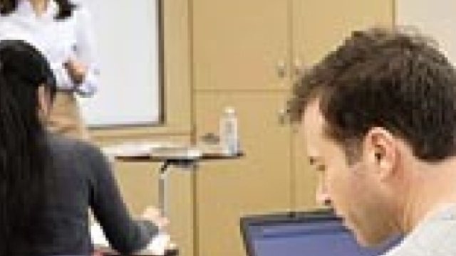 Formazione obbligatoria docenti: come realizzare l'obiettivo triennale