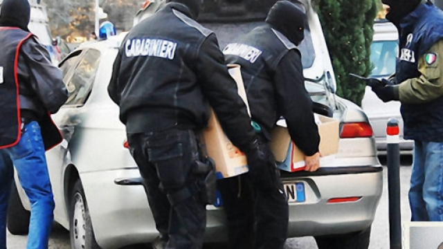Ignazio Orr&ugrave;,nella foto piccola in basso a destra &egrave; stato arrestato dai Carabinieri.