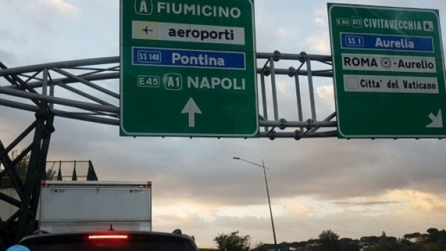 Traffico paralizzato a causa di un incidente mortale