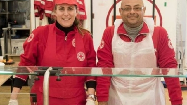 Una Luna che Non Avete Mai Visto - zazoom.it