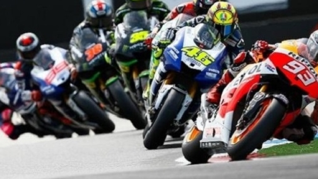 Orari Motogp, GP Valencia 2016 del 13 novembre: diretta tv in chiaro su TV8.