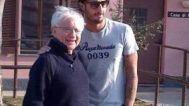 Fabrizio Corona, parla Don Mazzi: "Ha fatto cretinate, ma lo hanno ... - leggo.it