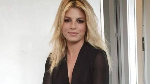 Gossip: Emma Marrone e le mille polemiche sul suo viaggio a New York