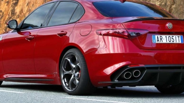 Alfa Romeo Giulia: nel 2021 il pianale 'Giogio' su Dodge e Chrysler