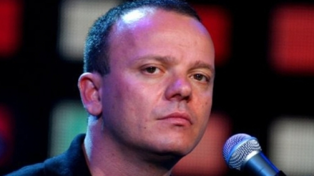 Evasione Fiscale: guai per Gigi D'Alessio &ndash; ildispari24 - ildispari24.it