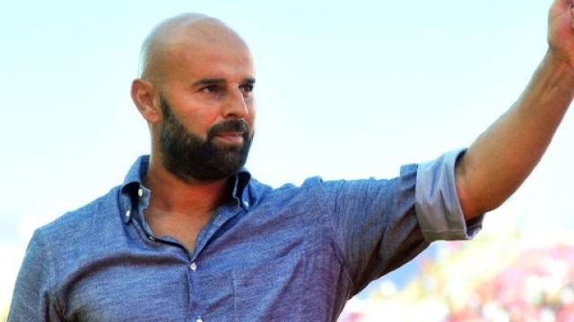 L'annuncio adesso &egrave; ufficiale e arriva direttamente dal sito della squadra. Fatale la sconfitta contro il Latina.