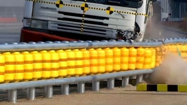 Roller System - Il guardarail coreano salvavita