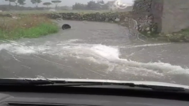 Tanta pioggia ed alcuni allagamenti nel Salento.