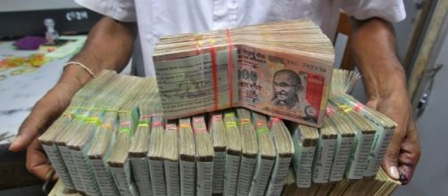 India PM Narendra Modi announced Rs500 and Rs1000 banknotes withdrawal - ibtimes.co.uk