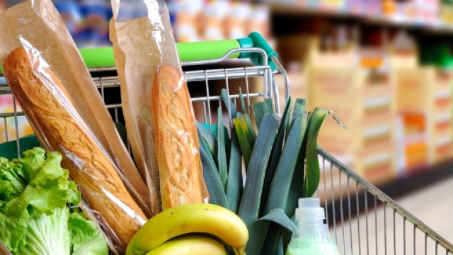 A Napoli, spesa gratis per le famiglie in difficolt&agrave;