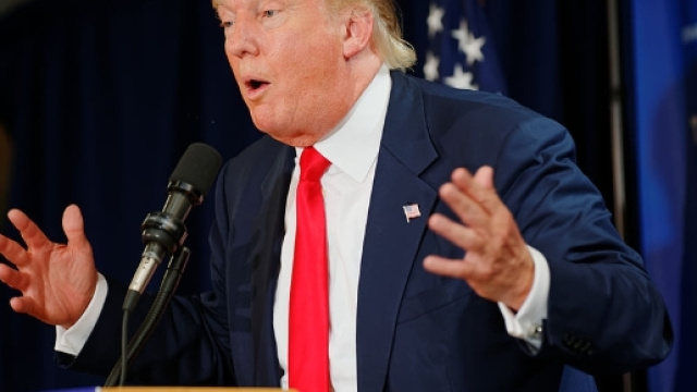 Donald John Trump (New York, 14 giugno 1946) &egrave; un imprenditore, personaggio televisivo e politico statunitense