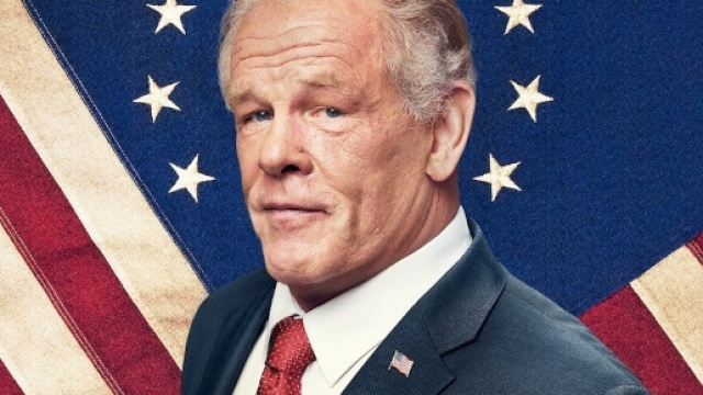 Nick Nolte interpreta Richard Graves, presidente USA della serie "Graves"