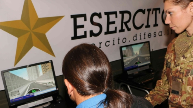 Prova di uno dei simulatori di motociclo.