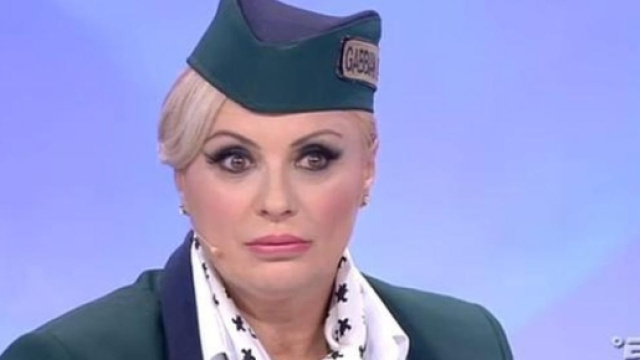 Tina Cipollari difende il suo matrimonio con Chicco Nalli