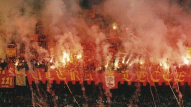 La Curva Nord dello stadio Via del Mare di Lecce - Pu&ograve; essere record stagionale