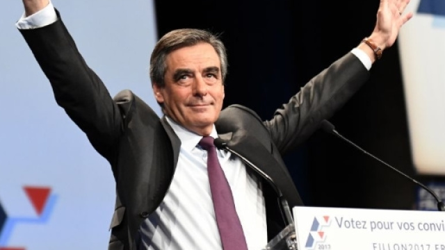 Francois Fillon et internet - un debat