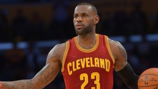 James: altra vittoria, nuovo record e sale ancora nella classifica dei migliori marcatori.