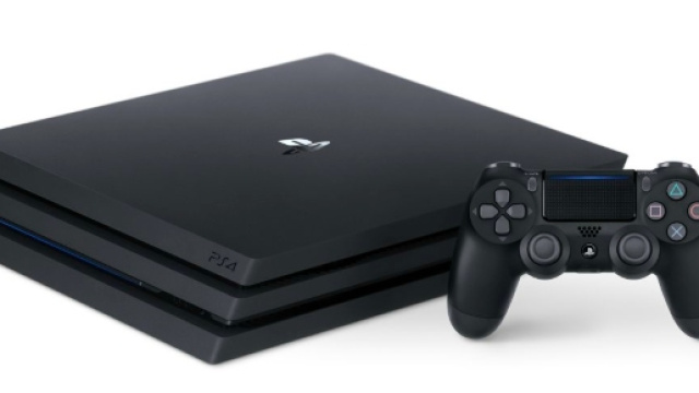 PlayStation 4 Pro: giochi, miglioramenti, specifiche a confronto
