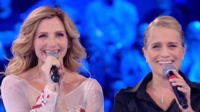 Televisione, nuovo scontro tra Cuccarini e Parisi | velvetgossip.it