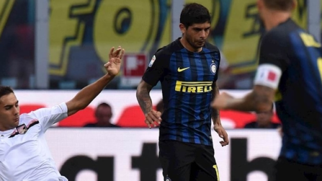 Inter, super offerta dell Juve per Banega