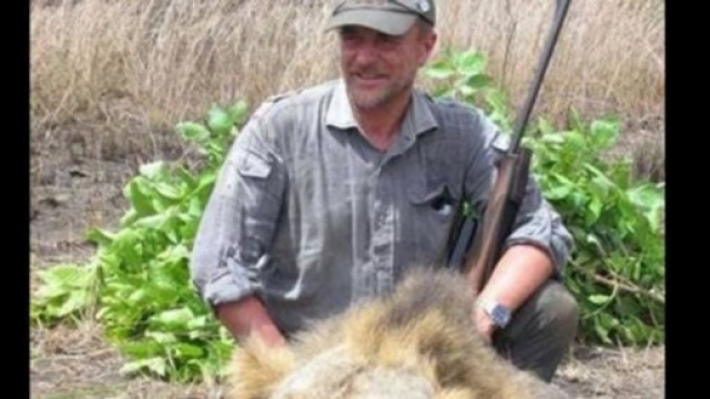 Il veterinario cacciatore di leoni trovato morto in un dirupo.