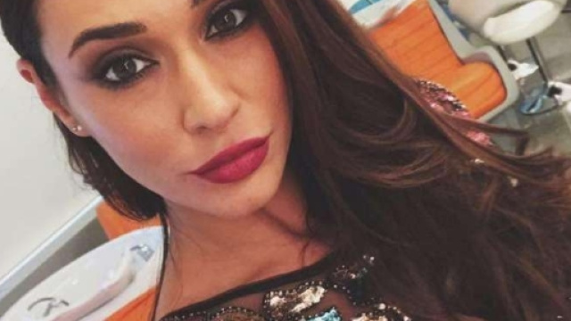 Sonia Lorenzini si siede sul trono di Uomini e Donne