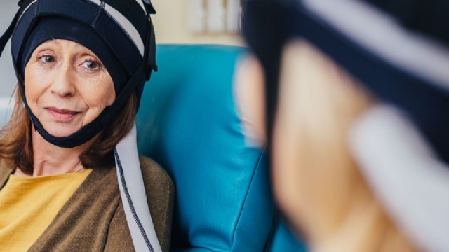 Chemioterapia, cuffia refrigerante per evitare caduta dei capelli