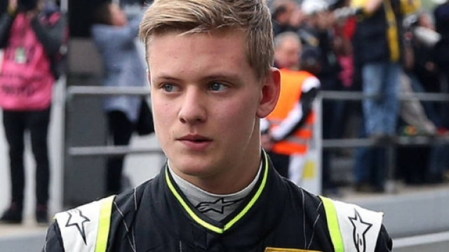 Mick Schumacher a un passo dalla Mercedes.
