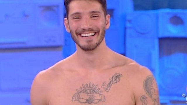Stefano De Martino rissa in tv