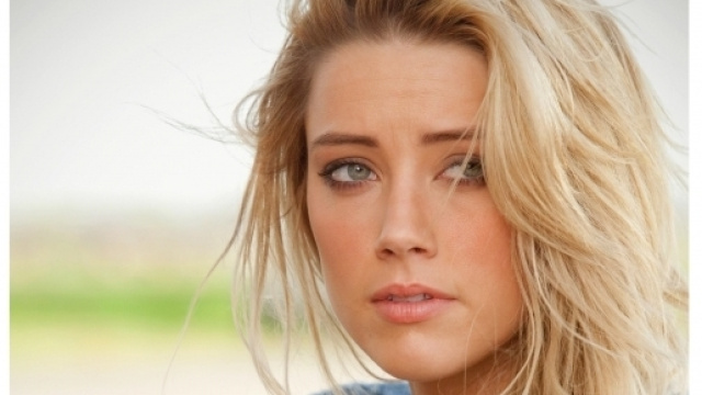 D&eacute;couvrez la lettre ouverte d&rsquo;Amber Heard &agrave; propos de la violence conjugale