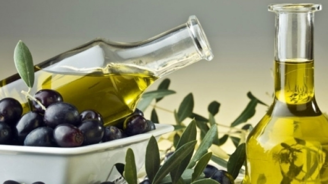 L'olio d'oliva non era extravergine, sette le aziende indagate per ... - ilgiornale.it