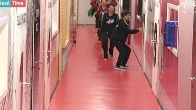 Amici 16, lacrime da parte di Shady, Alessio ed Elisa e tante critiche dei professori.