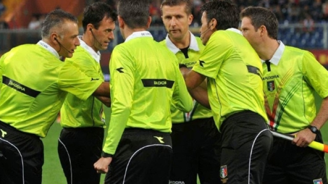 Arbitri: Milan-Atalanta a Massa, Juve-Roma ad Orsato e Napoli-Torino a Doveri