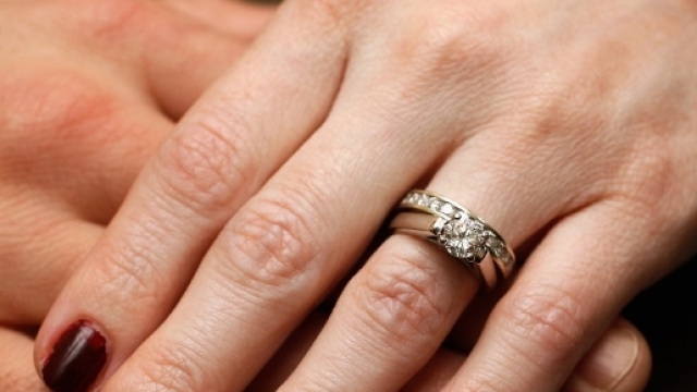 Ddl per togliere l'obbligo di fedelt&agrave; nel matrimonio