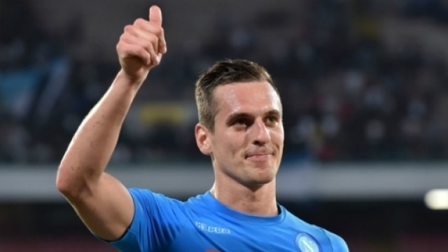 Il polacco Milik numero maglia 99